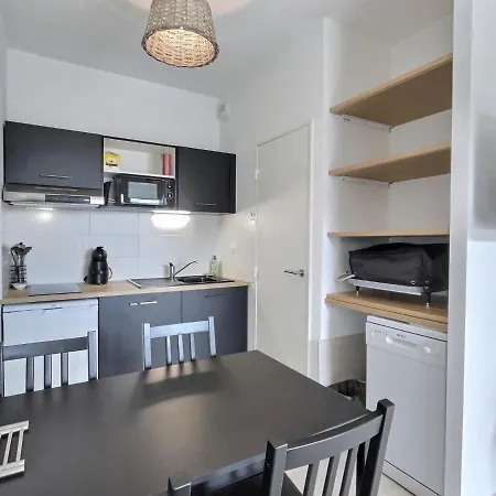 A 600m De La Dans Recente Apartment *