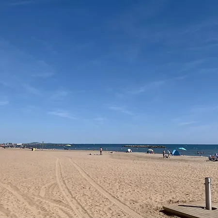 A 600m De La Dans Recente *
